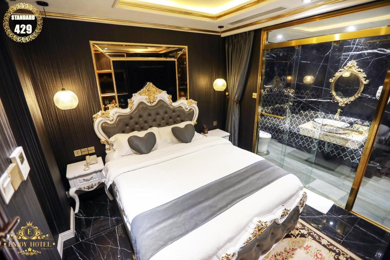 Enjoy Hotel 7 Thành Pho Ho Chí Minh Esterno foto