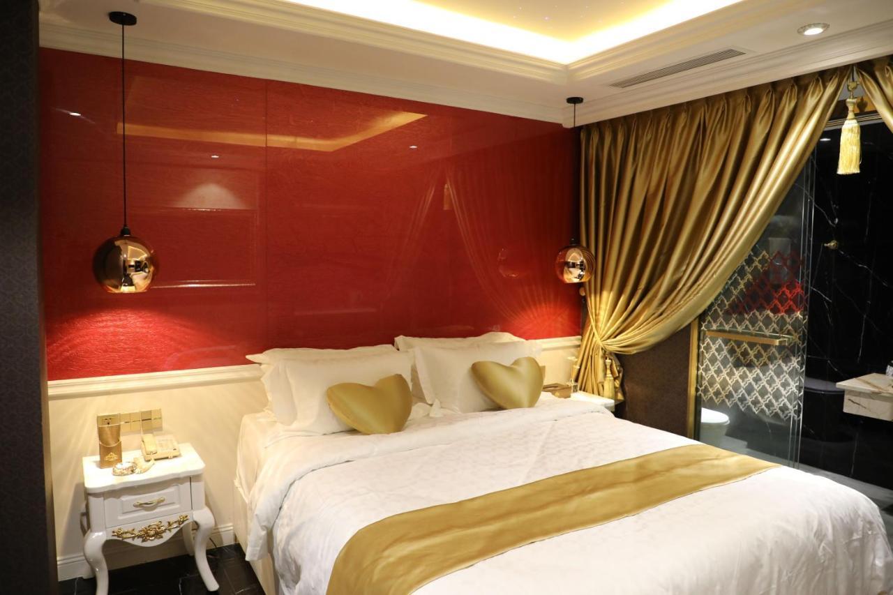 Enjoy Hotel 7 Thành Pho Ho Chí Minh Esterno foto